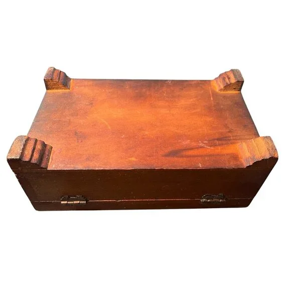 Vintage Moody Art Wooden Box Hinged Equestrian Hunting Dogs - Picture 6 of 6